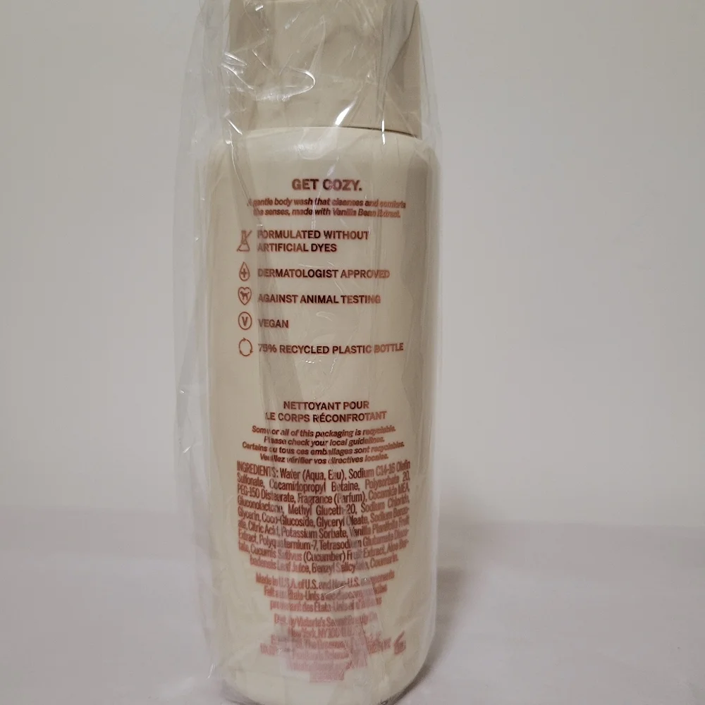 New VS PINK Vanilla comforting body wash